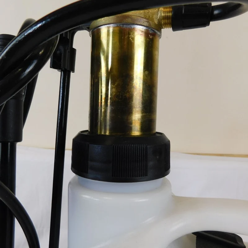 Pompa a spalla manuale in ottone - 18 LT