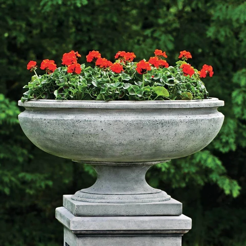 St. Louis Concrete Urn Planter - Campania #P631