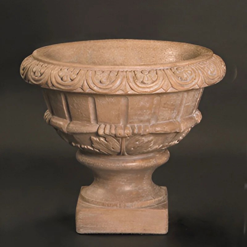 Roma Concrete Planter - Fiore #688