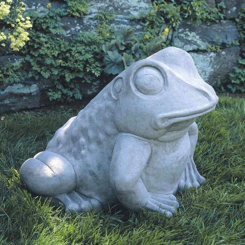 Giant Garden Frog Concrete Statue - Campania #A224