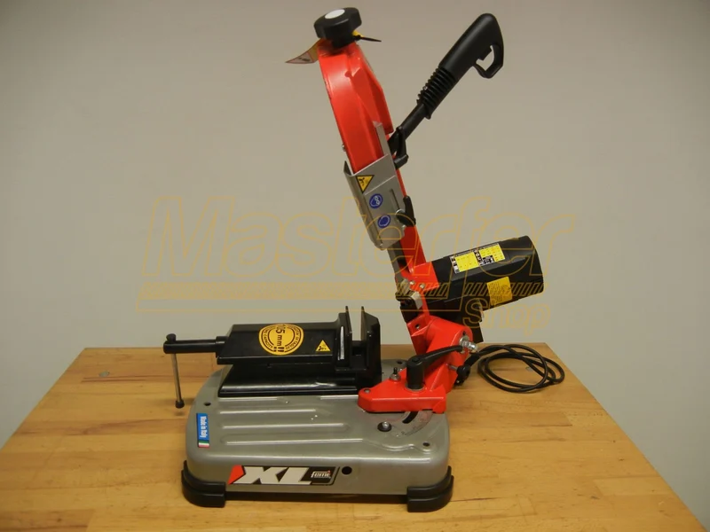 Segatrice a nastro Femi 783 XL