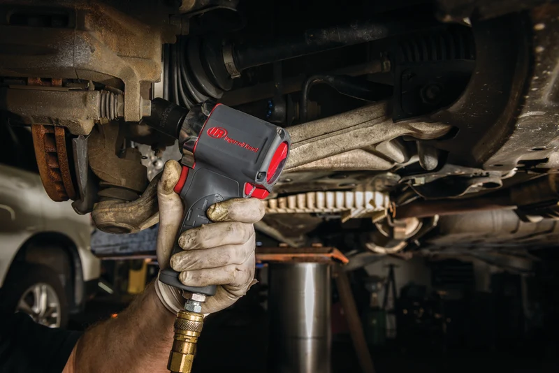 Ingersoll Rand 36QMAX - Avvitatore ad impulsi pneumatico ultracompatto - attacco da 1/2" - 870 Nm