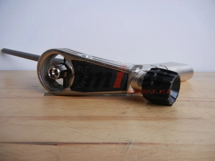 Pistola per schiuma poliuretanica Ani A218