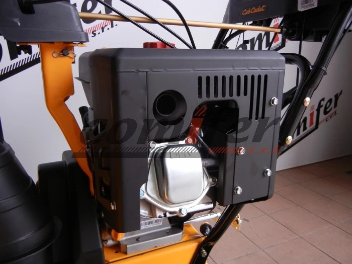 Spazzaneve cingolato CUB CADET 730 TDE