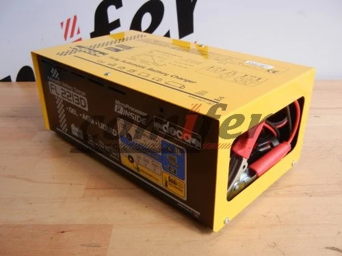 Caricabatterie mantenitore elettronico 6-12-24V Deca FL 2213D (carica 22 A)