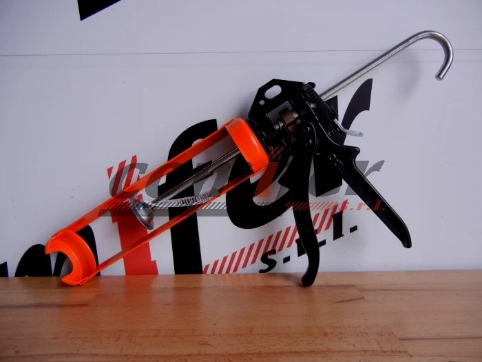 Pistola per Sigillanti - Skelton Frame 9055
