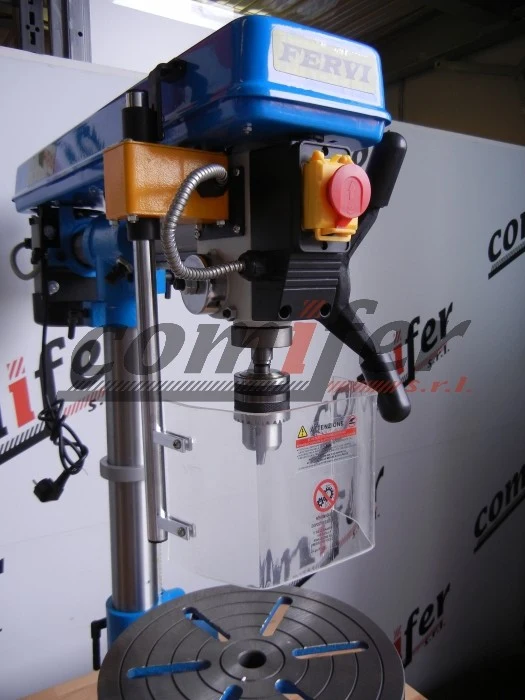 Fervi 0757 - Trapano da banco con trasmissione a cinghia e testa inclinabile 220V - 550W