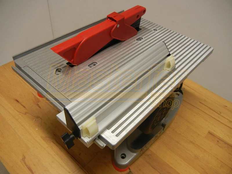 Femi 733 - 1300W Troncatrice per legno 220v