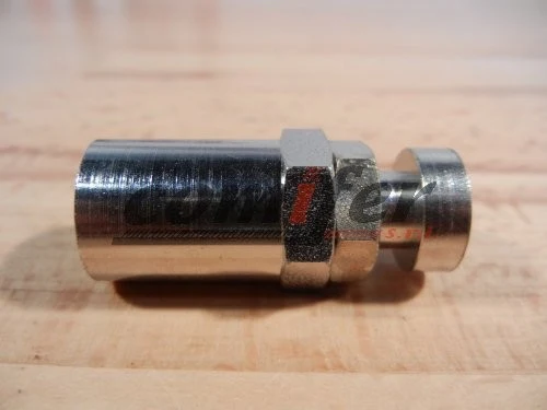Attacco baionetta per tubo A.P. 6x14
