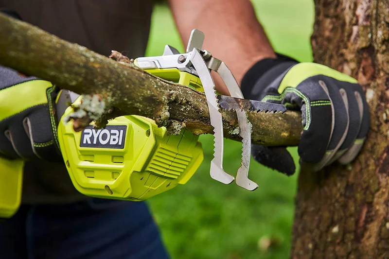 Ryobi RY18PSA-0 seghetto potatore 18V (corpo)