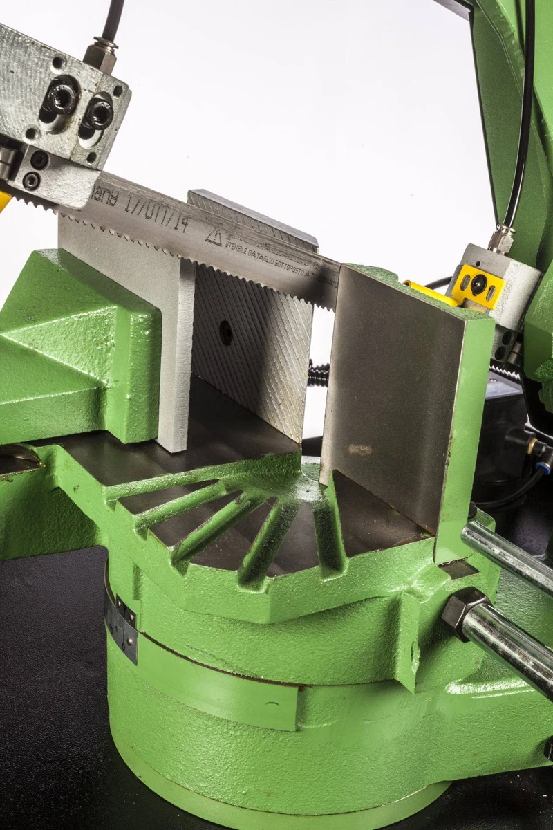 Segatrice a nastro Nebes TM275 - Trifase con OMAGGIO