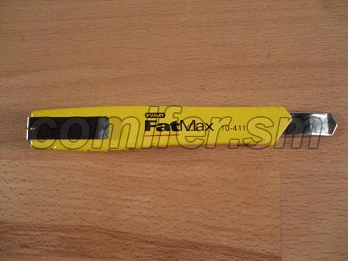 Cutter Stanley Fatmax 10-411 (9mm)