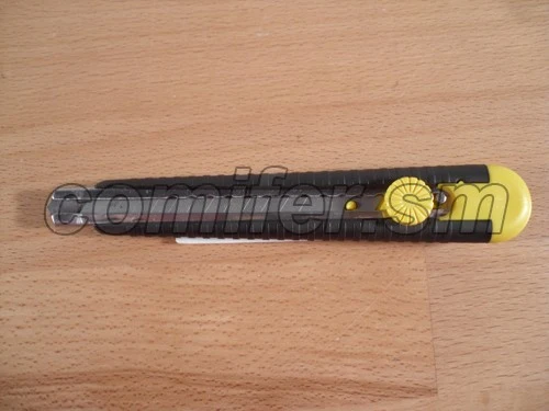 Cutter taglierino Stanley MP09 10-409 (9mm)