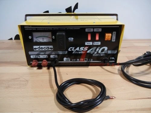 Avviatore caricabatterie 12-24V - Deca CLASS BOOSTER 410A (carica 50 A - avviamento 450 A)