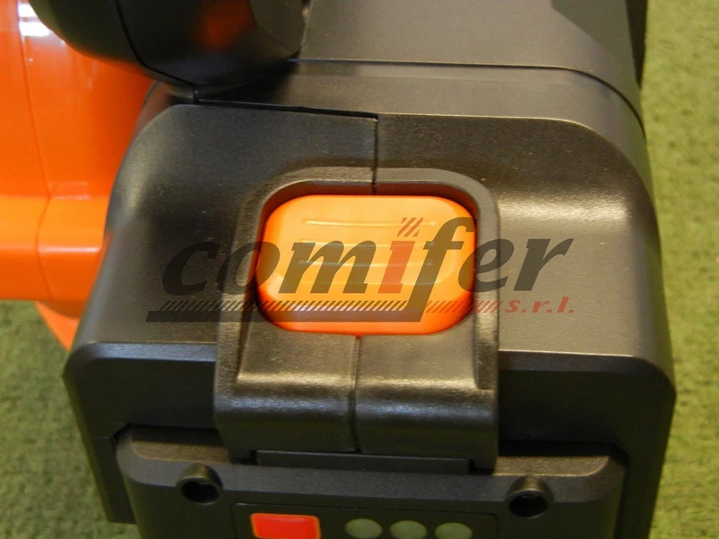 Soffiatore a batteria Worx 40V WG568E completo di batterie e caricatore con OMAGGIO