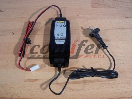 Caricabatterie mantenitore inverter 12V Deca SM 1208 (carica media 0,8 A) - pronto all'uso per batterie moto fino a 35Ah
