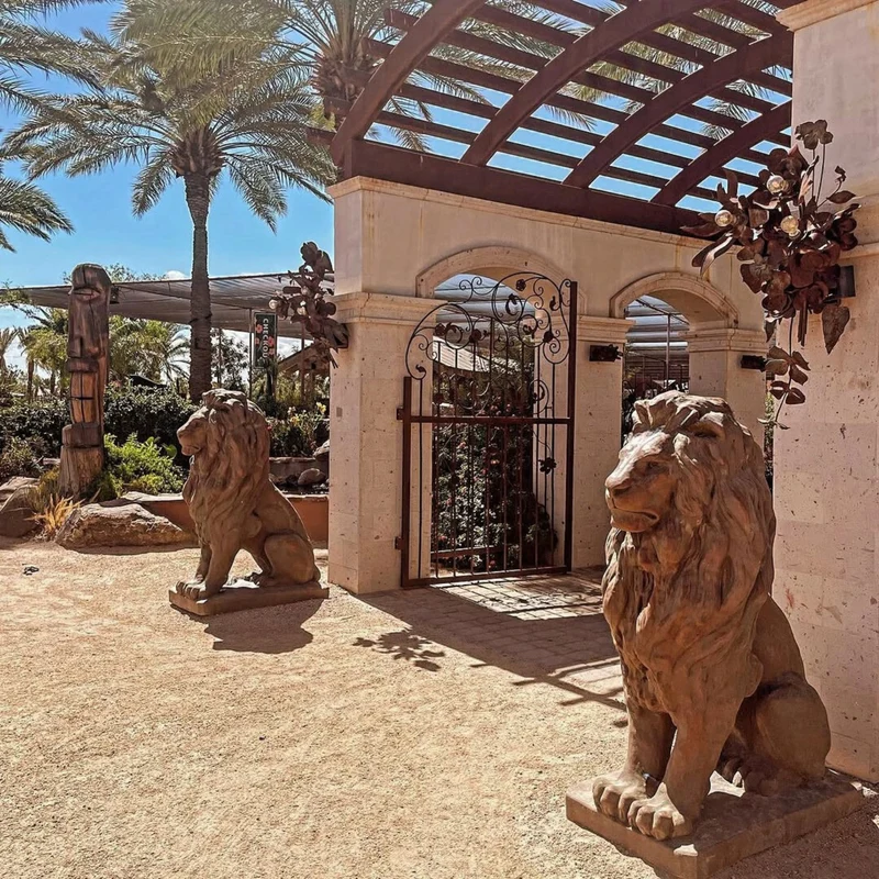 Estate Lion Concrete Garden Statue - Fiore #545