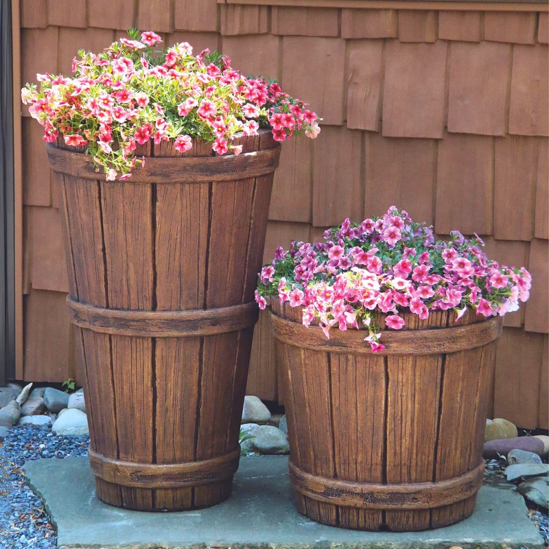 Castaway Round Concrete Planters - Massarellis