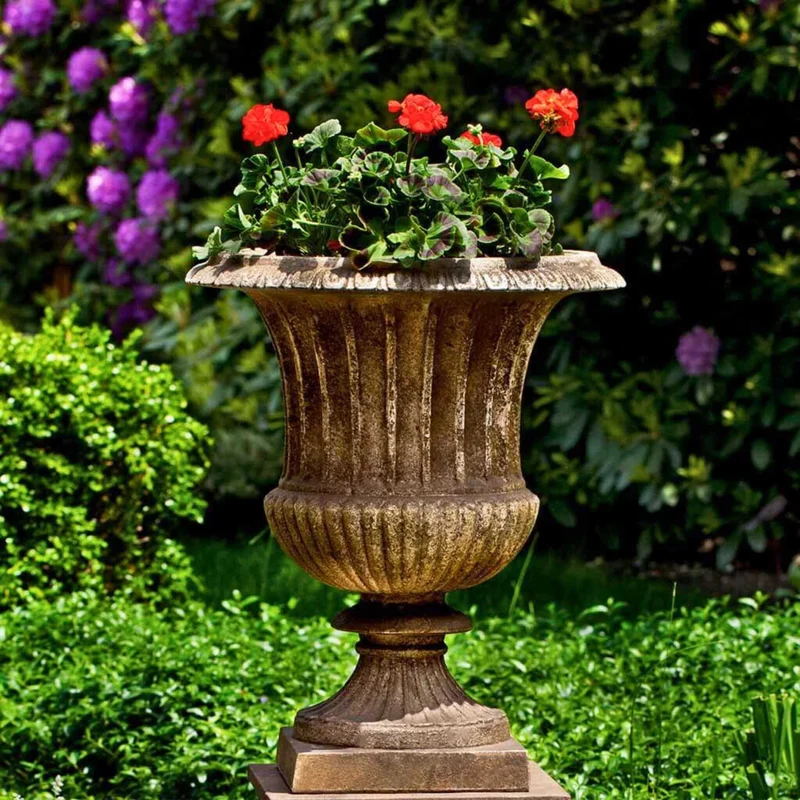 Smithsonian Classical Concrete Urn Planter - Campania #P659