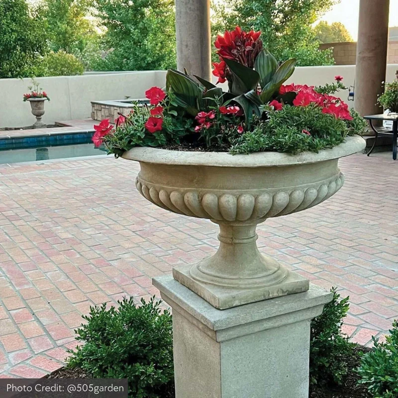 Kingscote Concrete Urn Planter - Campania #P681