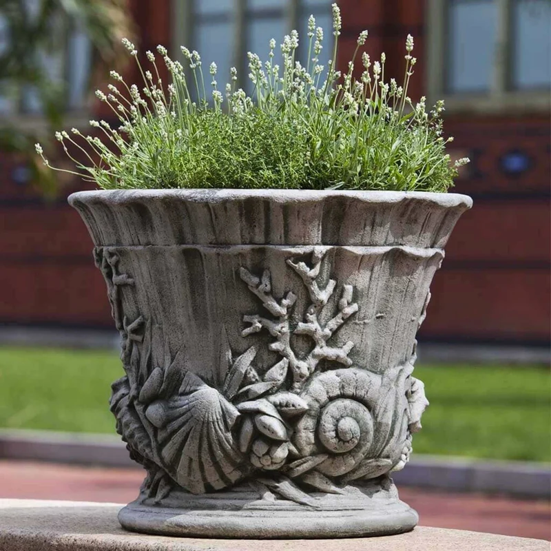Smithsonian Chesapeake Concrete Urn Planter - Campania #P522