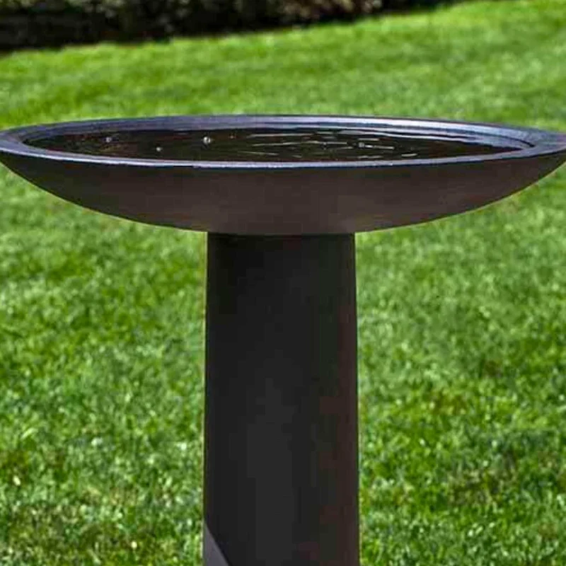 The Metropolitan Concrete Bird Bath - Campania #B165