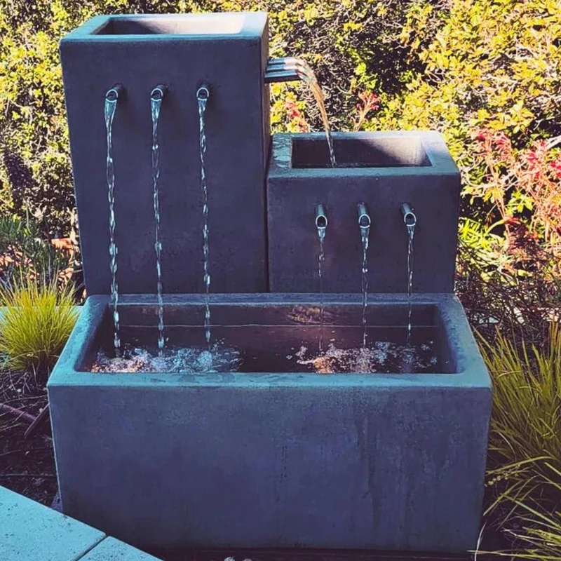 Novem Concrete Wall Fountain - Giannini #1779