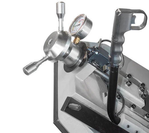 Fervi 0230 Segatrice a nastro a discesa manuale e idraulica gravitazionale 400V - 1500Wtaglio tondo max 250 mm