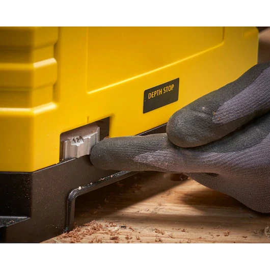 Stanley STP18-QS – Pialla a spessore portatile 12,5" - 1800W