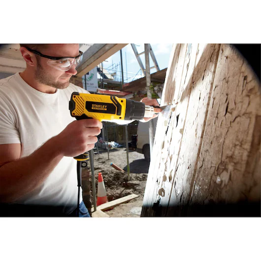 Stanley FME670K-QS – Pistola termica 2000W con valigetta e accessori