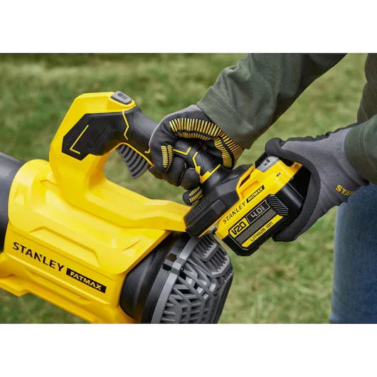 Stanley SFMCBL730M1-QW - Soffiatore a batteria 18V BRUSHLESS V20 - 1 x 4Ah