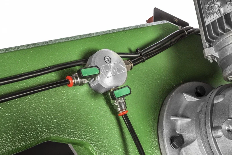 Segatrice a nastro Nebes TM210 - Trifase