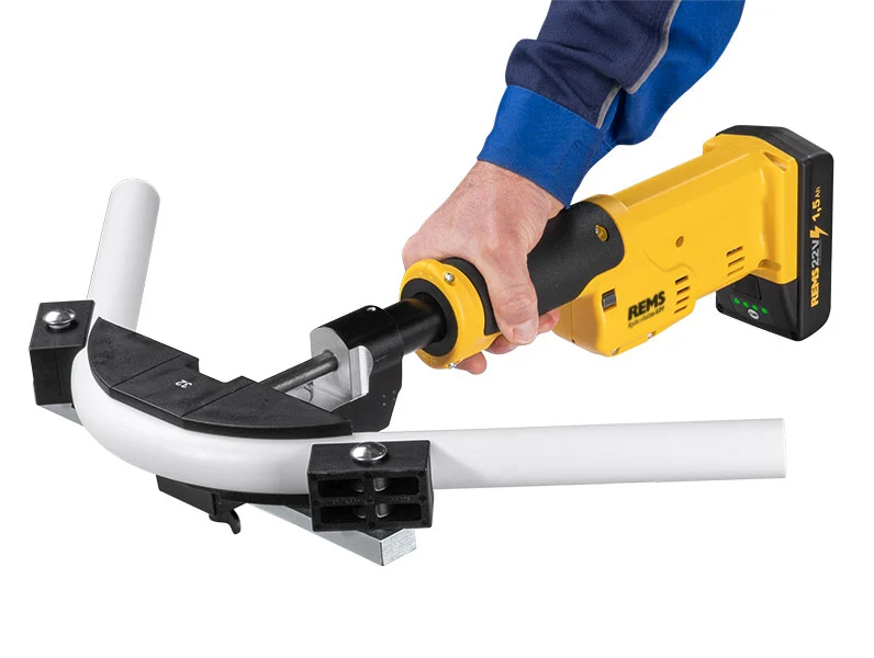 Rems Hydro-Swing 22V - Piegatubi portatile a batteria 22V