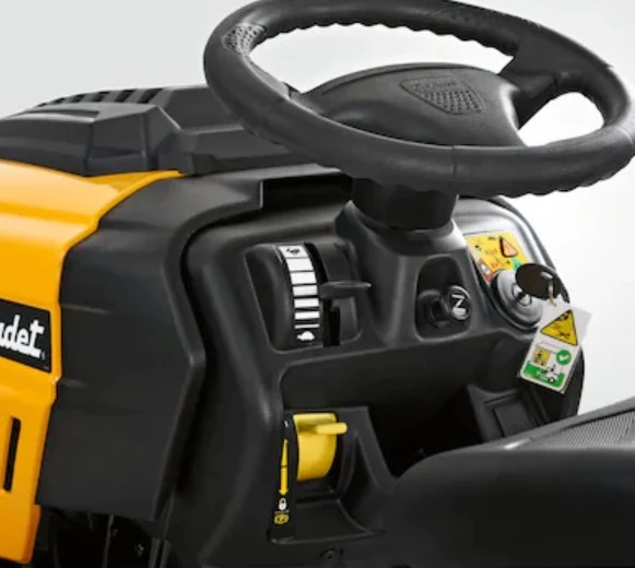 CUB CADET LT3 PS107 Trattorino Larghezza Taglio 107 cm