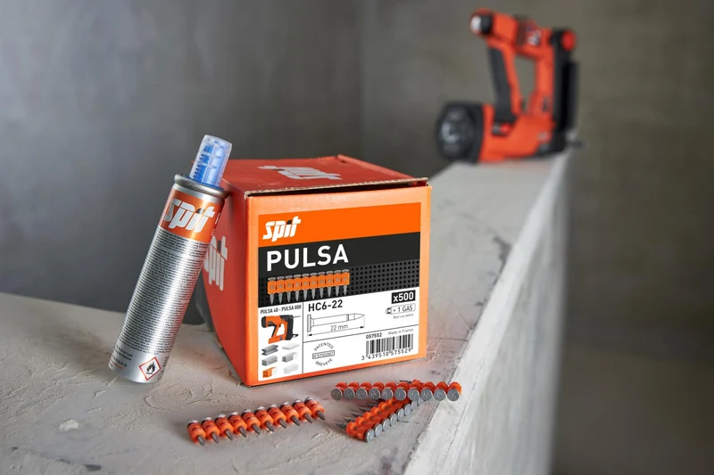 Spit 057550 - Chiodi HC6 15 mm per materiali duri - 500 pezzi + Bombola di gas