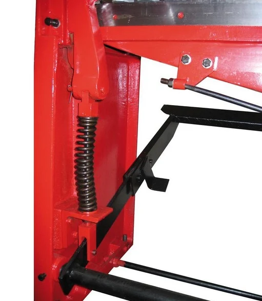 Holzmann tbs1320 Cesoie manuale a pedale x lamiera 1320 mm , spessore 1,25 mm