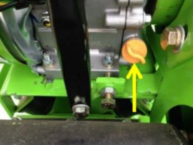 ZIPPER ZI-BES350Y Tagliasfalto tagliasuolo tagliapavimenti a scoppio benzina