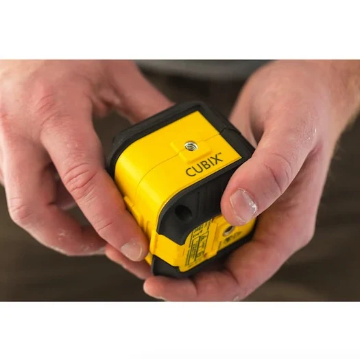 STANLEY STHT77499-1 Cubix - Livella laser autolivellante a raggio verde - 16 metri