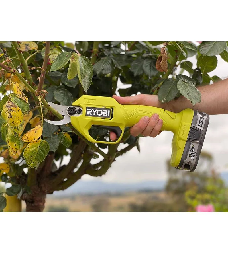 Ryobi RY18SCA-115P - Cesoia forbice da potatura a batteria 18V - 1 x 1,5 Ah - in fodero