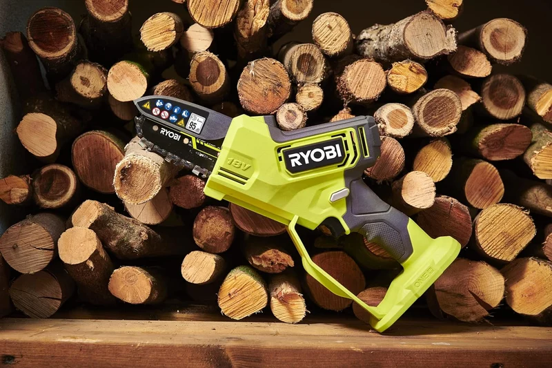 Ryobi RY18PSX10A-120 - Seghetto da potatura a batteria 18V - 1 x 2Ah - barra da 10 cm