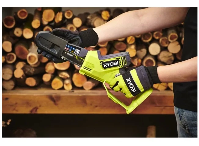 Ryobi RY18PSX10A-0 - Seghetto da potatura a batteria 18V - barra da 10 cm - solo corpo