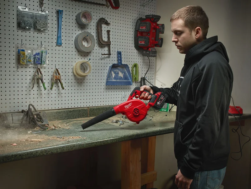 Milwaukee M18 BBL-0 - Soffiatore a batteria M18 - solo corpo , senza valigia
