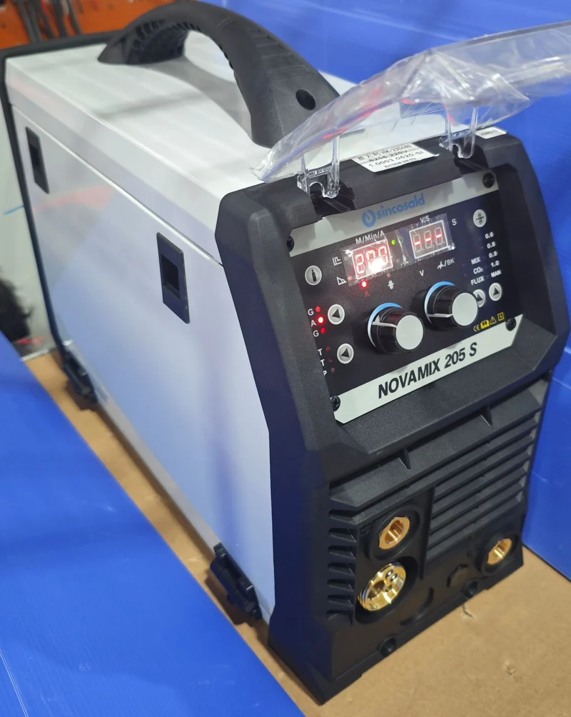 Sincosald NOVAMIX 205 S - Saldatrice multiprocesso MIG/MAG, Tig - 220V