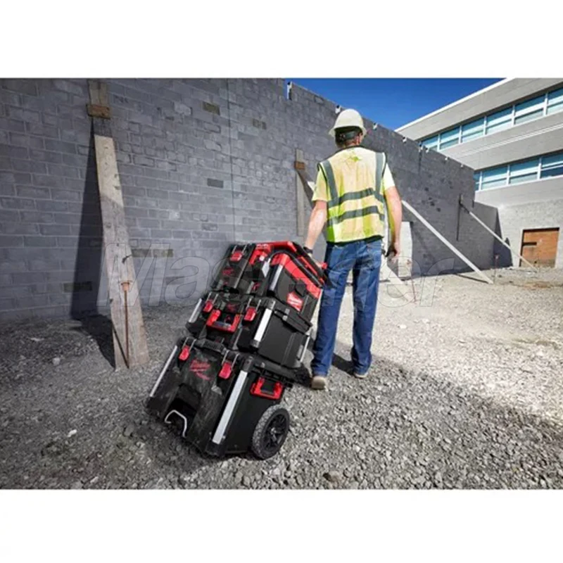 Milwaukee M18 FPOVCL-0 - Aspiratore a batteria solidi/liquidi per sistema Packout solo corpo