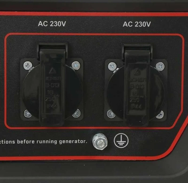 Generatore di corrente 3Kw 4 tempi a benzina 7.5Hp monofase AVR Mosa ge3900