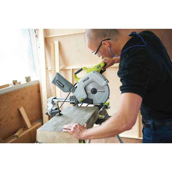 Ryobi EMS254L - Troncatrice radiale per legno, 2000W e disco 254mm