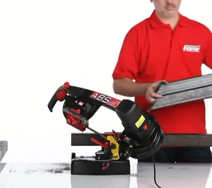 Femi ABS 1750XL - Segatrice a nastro con basamento e discesa automatica