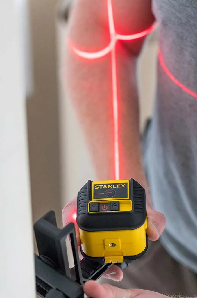 Stanley STHT77502-1, livella laser CROSS 90 con raggio rosso