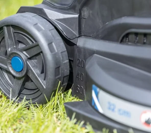Scheppach bc-mp320-x rasaerba Brushless a batteria 20V , taglio 32 mm , 1 batteria 4.0Ah + caricabatteria inclusi