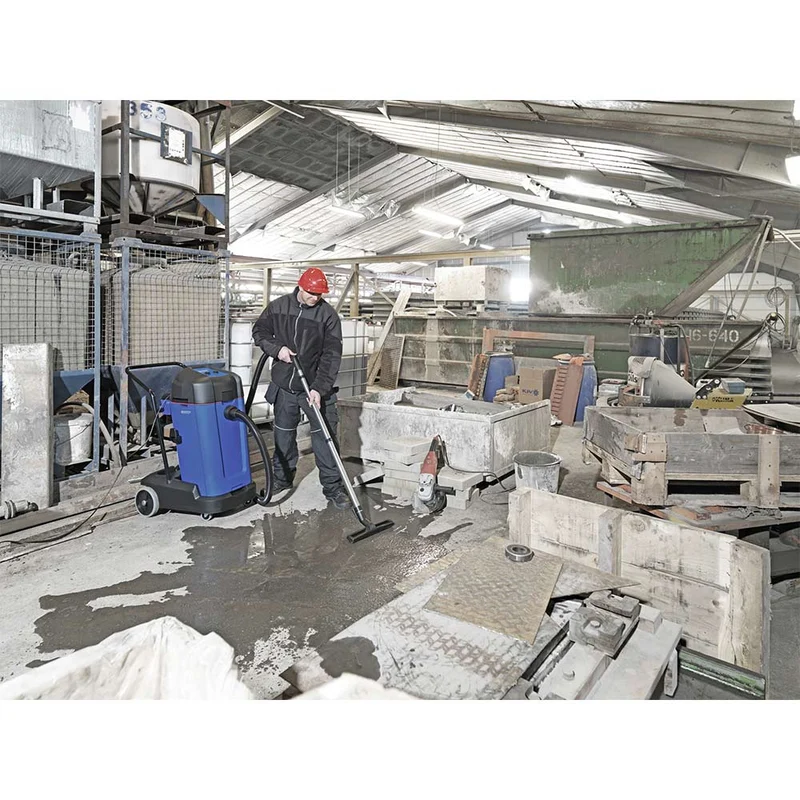 Aspiratore professionale 2500W 75l - Nilfisk MAXXI II 75-2WD